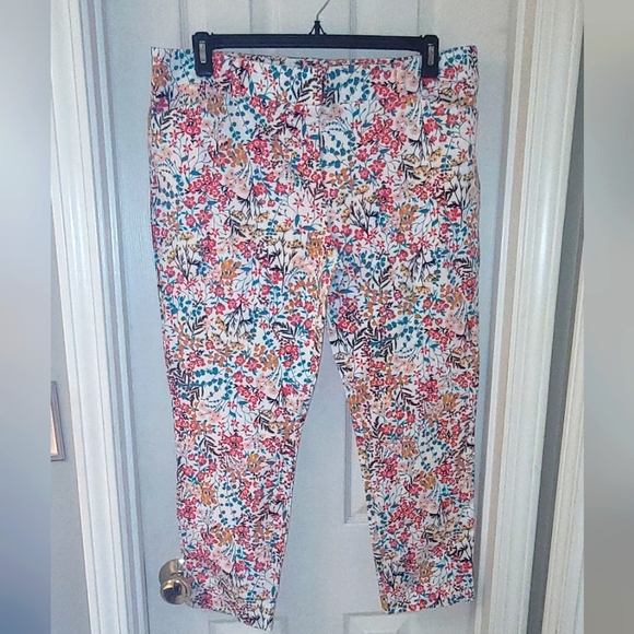 Multi-color ankle length pants - Picture 1 of 2